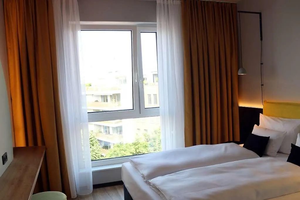 Otel Vienna House Easy Potsdamer Berlin